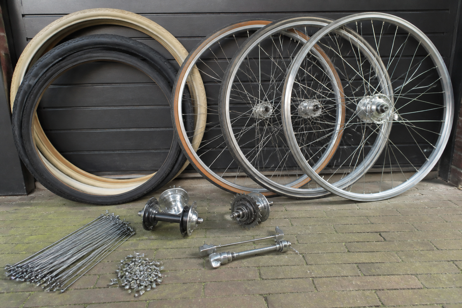 Fietsbanden, velgen en wielen